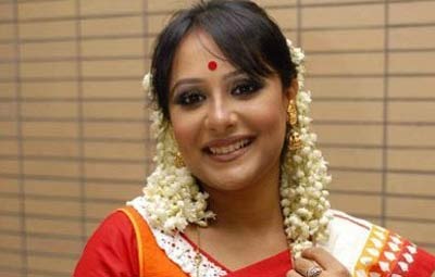 Opi`s 2nd marriage ends in divorce